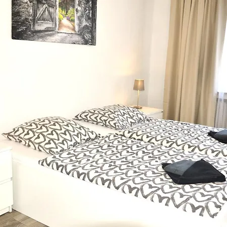 Rheinstay Business Mit Balkon شقة
